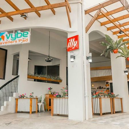 Appartamento Vybe Travellers Pad Baguio City Esterno foto