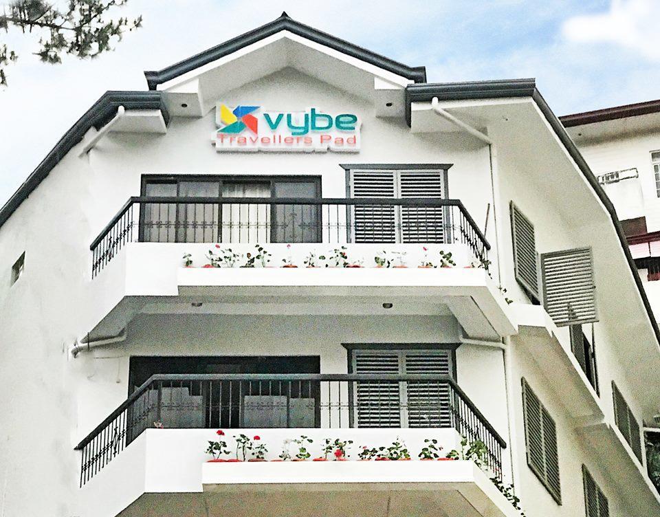Appartamento Vybe Travellers Pad Baguio City Esterno foto
