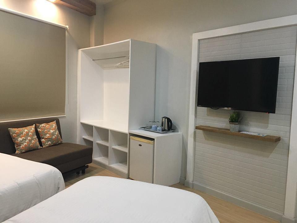 Appartamento Vybe Travellers Pad Baguio City Esterno foto