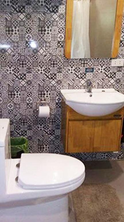 Appartamento Vybe Travellers Pad Baguio City Esterno foto